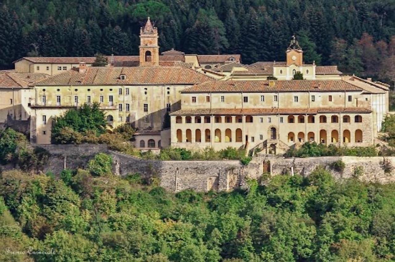La Casa In Collina Apartment Veroli Luaran gambar